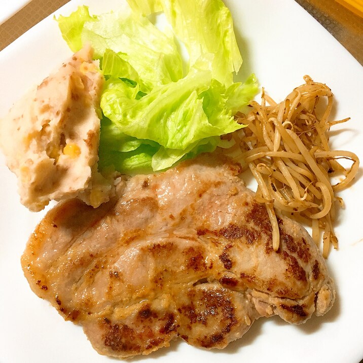 三元豚ロース味噌だれ焼き レシピ 作り方 By Minori Rio 楽天レシピ 三元豚ロース味噌だれ焼き レシピ 作り方 By Minori Rio 楽天レシピ